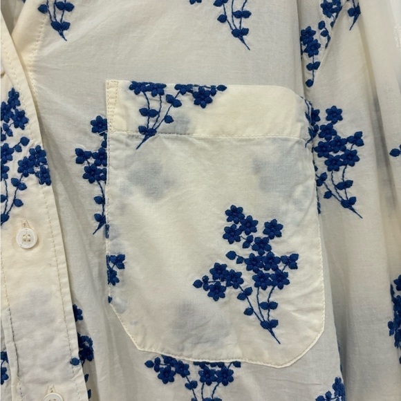Zara White Button Down Embroidered Oversized Shirt Flowers Size Small - Picture 15 of 15